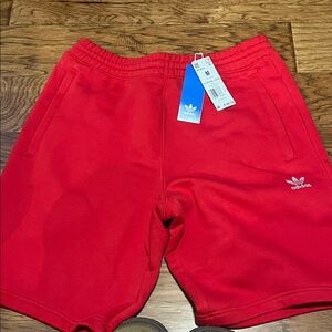 Rare Adidas Essential short Men's Vibrant Red Athletic Shorts size medium